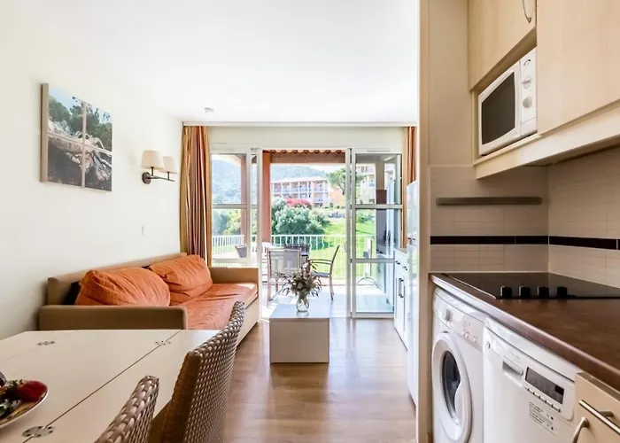 Résidence Le Village De Cap Esterel - Maeva - 2 Pièces 4 Personnes - Sélection Mae-5594 *